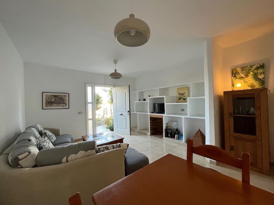 Playa Chica Apt With Terrace 100 M From The Sea Пуерто дел Кармен Екстериор снимка